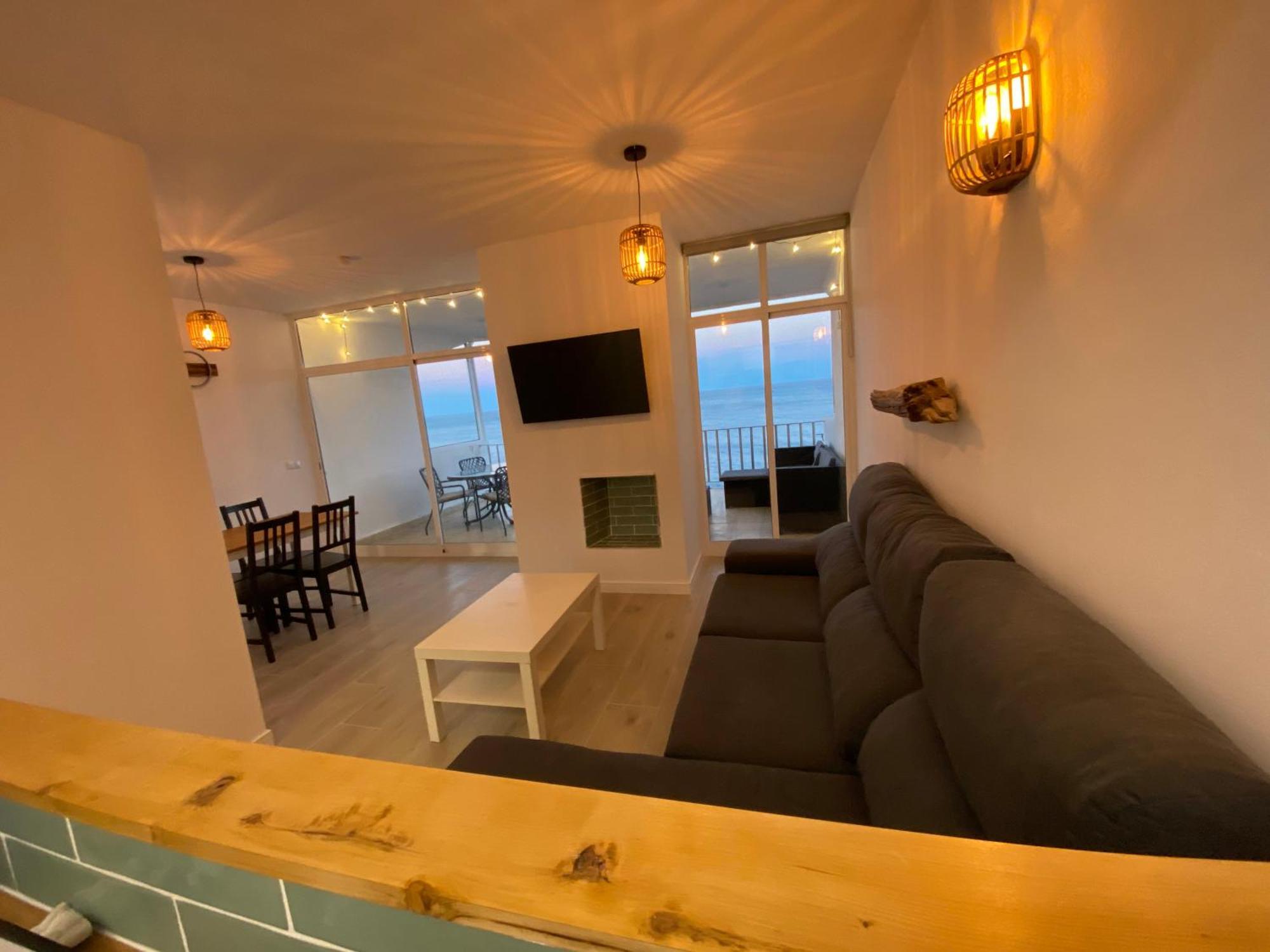 Beachfront, Top Floor Corner 2-Bed, Estepona Paseo Exterior foto